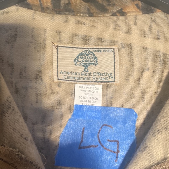 Mossyoak camouflage hunting coat - Picture 2 of 3